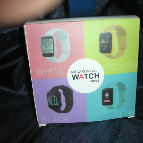 High quality Smartwatch Bluetooth. Tells you just about everything. - Picture 1 of 5